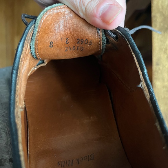 Allen Edmonds Black Hills plain toe blucher, 8E - Picture 3 of 6